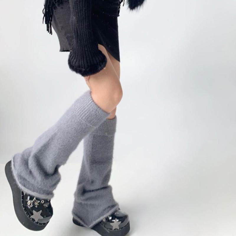 Women Flared Loose Foot Cover Winter Furry Solid Color Leg Warmers Streetwear
