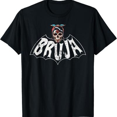 Bruja Vintage Bat T-Shirt