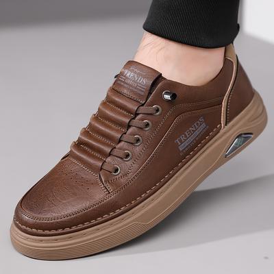 Scarpe casual da uomo in pelle antiscivolo alla moda, scarpe da skate da uomo all'aperto, scarpe da passeggio per il tempo libero, scarpe da ginnastica da uomo, stile vintage