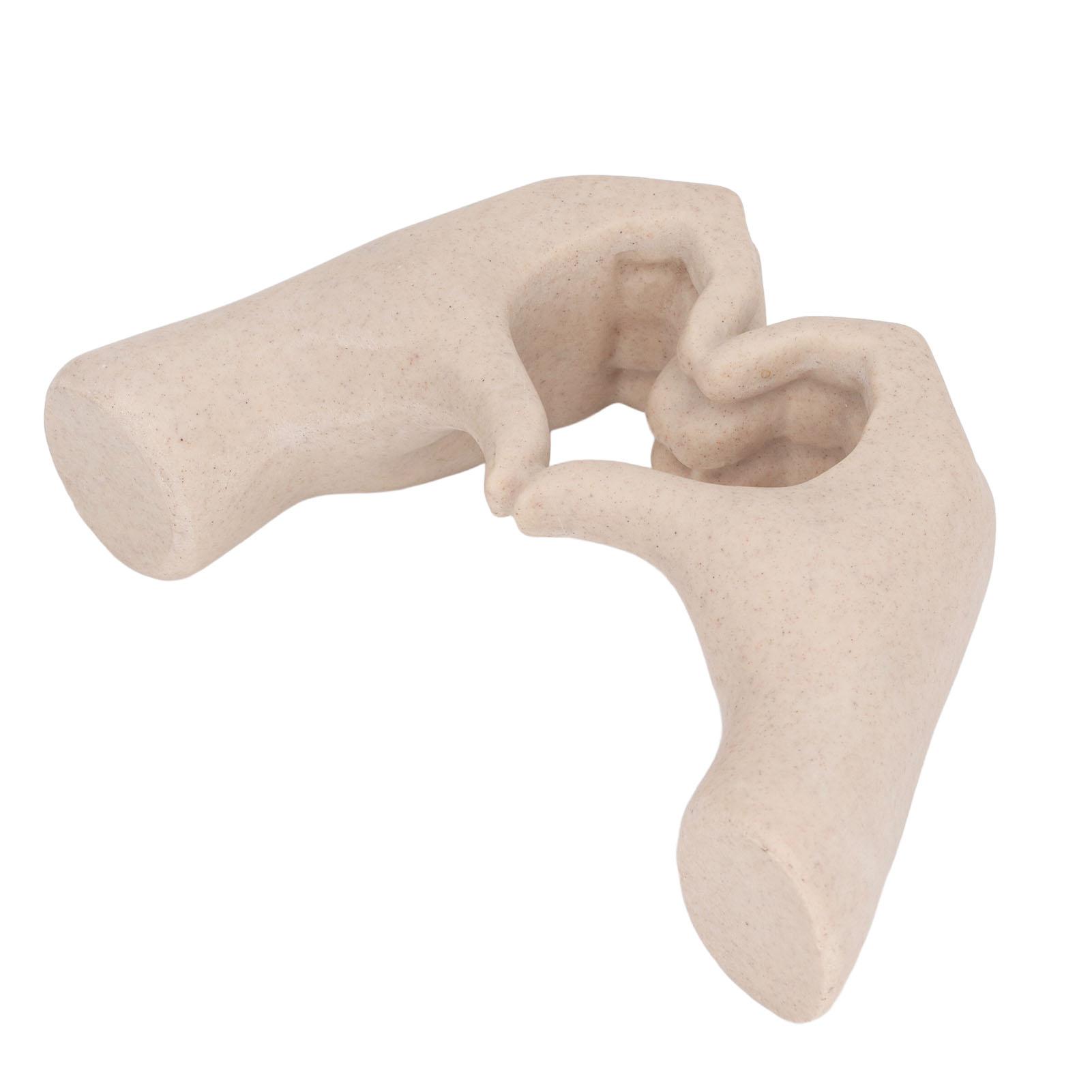 

Скульптура «Руки-сердце» из смолы, эстетичный жест, украшение, современный знак любви, художественная фигурка, орнамент для