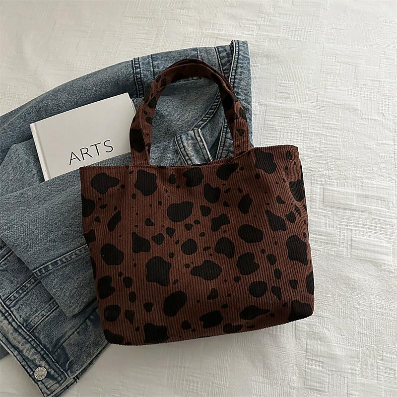 

Yogodlns Women Cow Print Corduroy Tote Bag Casual Daily Shoulder Bag Large Capacity Lightweight Handbag For Shopping 25x9x23cm коричневий