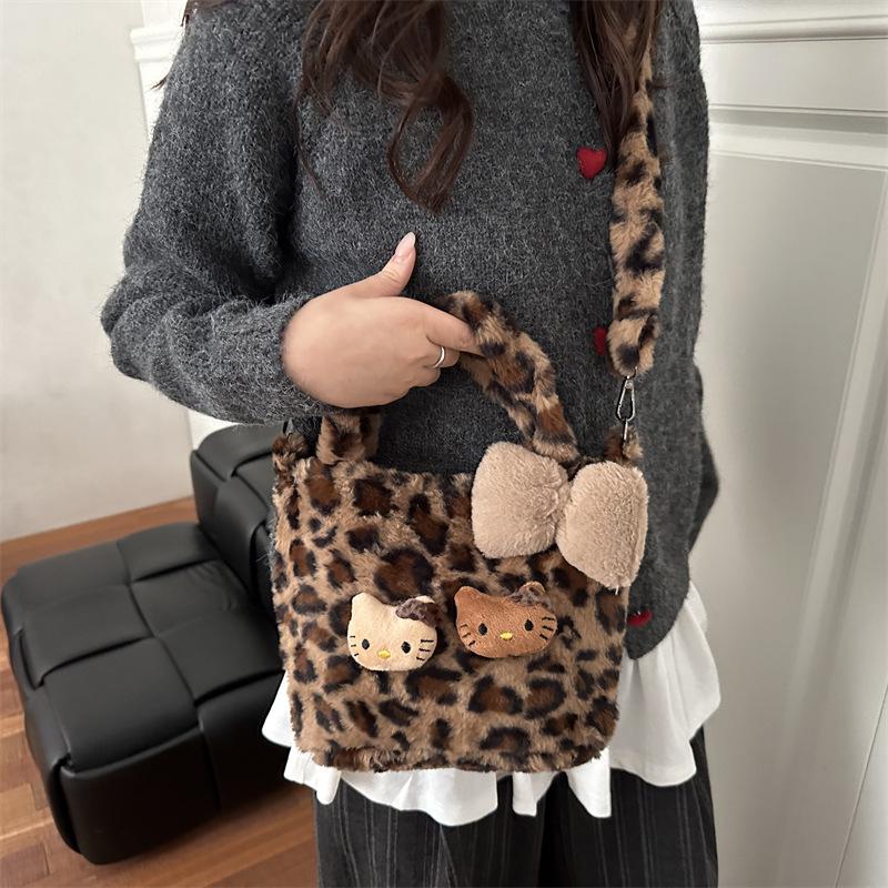 Leopard Print Fuzzy Retro Bucket Shoulder Bag, Large Capacity, Winter 2025 Women's Crossbody Underarm Bag