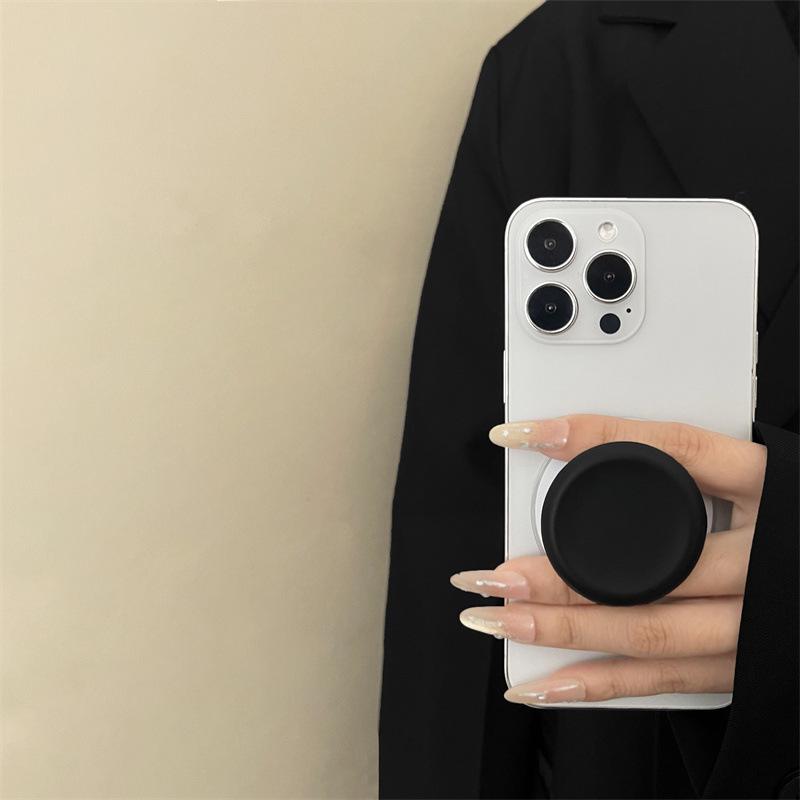 Farbblock-Macaron-Handyhülle mit MagSafe-Magnetischer Halterung und Hautgefühl-Silikon.