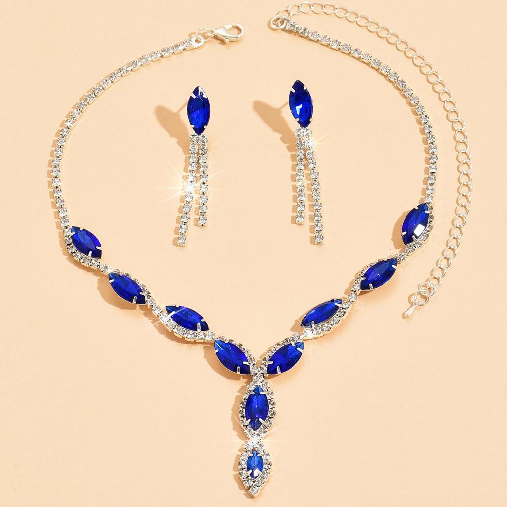 Luxury Evening Jewelry Set: European & American-Inspired Necklace, Bracelet & Earrings for Women