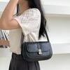 Niche Design High-end Clamshell Shoulder Armpit Bag Women's Fashion Commuter Versatile Saddle Bag