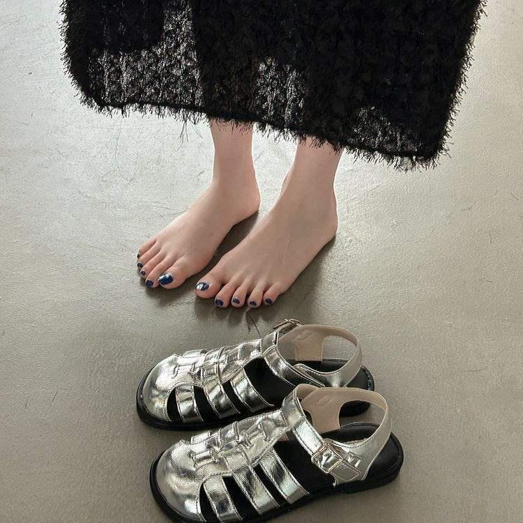 Women's Retro Woven French Flat Roman Sandals - Soft Sole Clogs for Casual Summer Beachwear 2025.