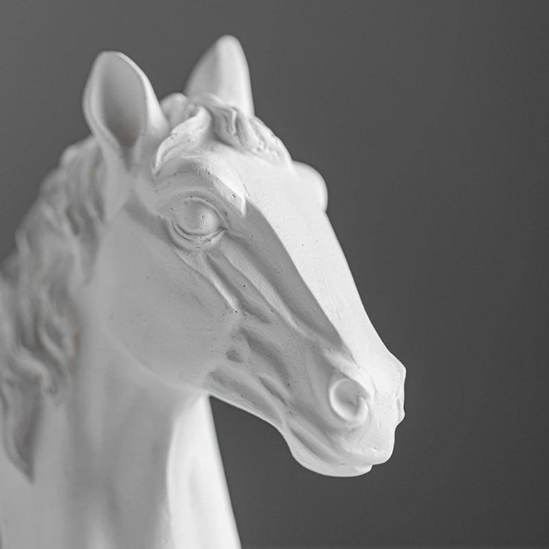Horse Head Statue Ornament Horse Animal Sculptures Horse Figurines Decorative Objects for Home Office Bookshelf Table
