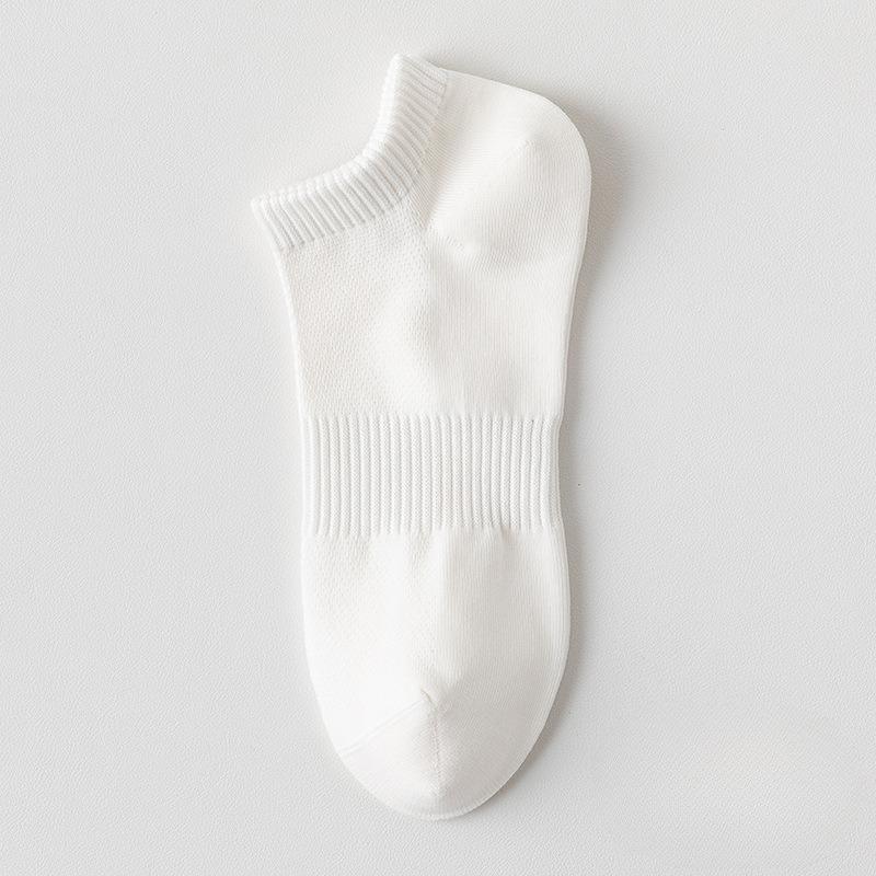 Men's Summer Thin Deodorant Mesh Breathable Sweat Absorbing Sports Socks