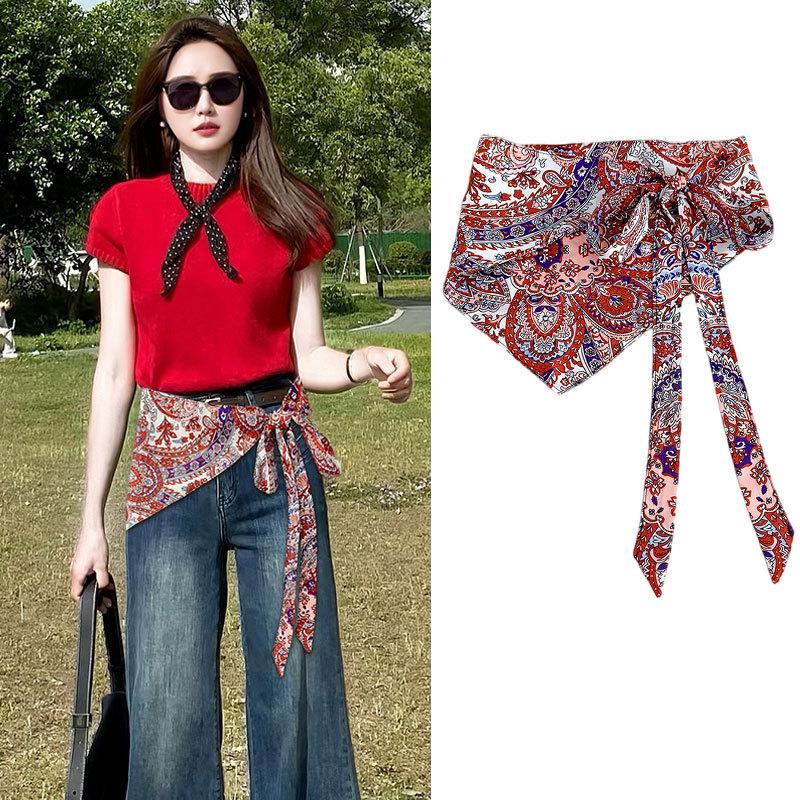 Triangular Scarf with Vintage Ethnic Print Cashew Flower Design for Women Adds Unique Fashion Flair
