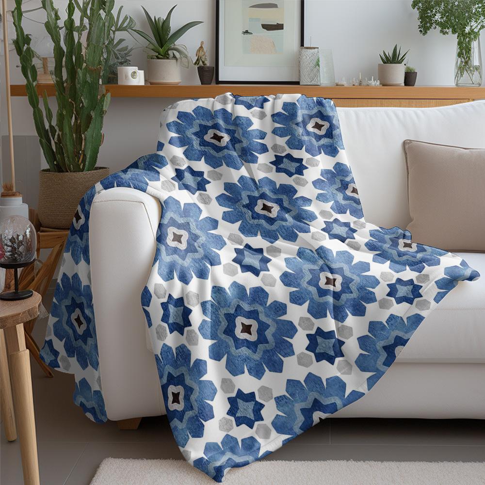 Blue Floral Pattern Throw Blanket Soft Cozy Sofa Bed Decorative Throw Blanket for Living Room Bedroom Kids Room