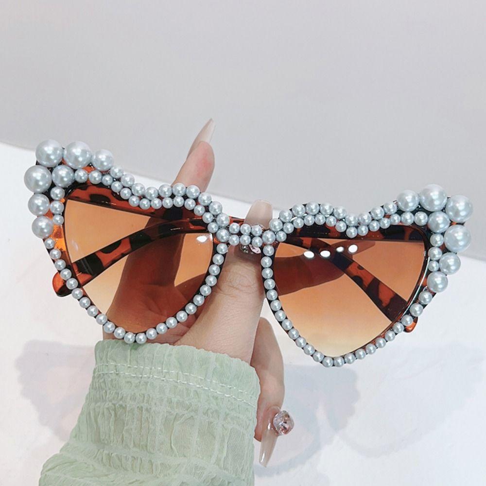 Pearl Frame Cat Eye Eyewear UV400 Protection Beach Party Sun Glasses Heart-shaped Goggle  90s Style