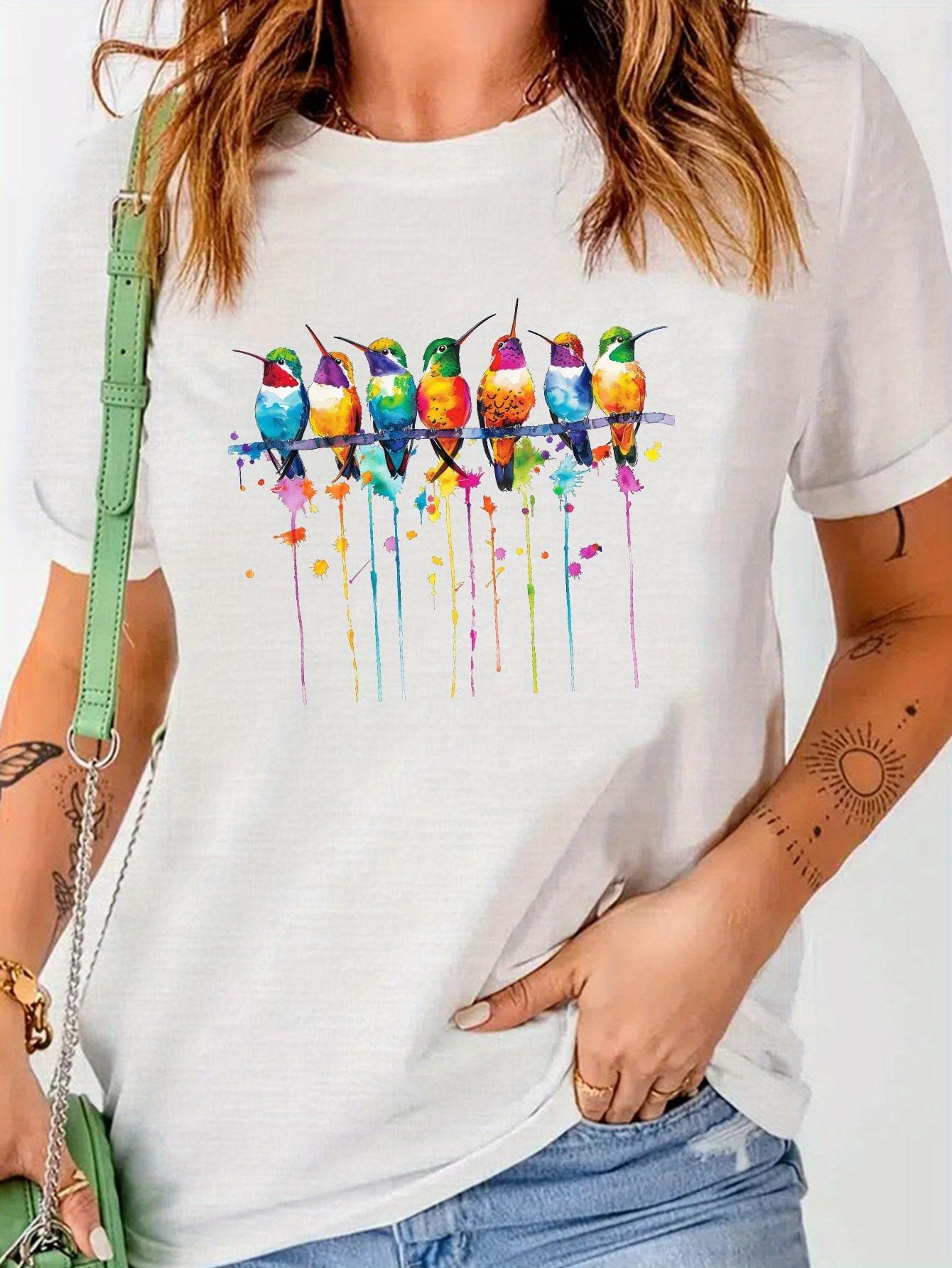 

Vibrant Watercolor Style Hummingbirds Print T-Shirt Relaxed Fit Casual Short Sleeve Crew Neck Tee for Women Womens Clothing S