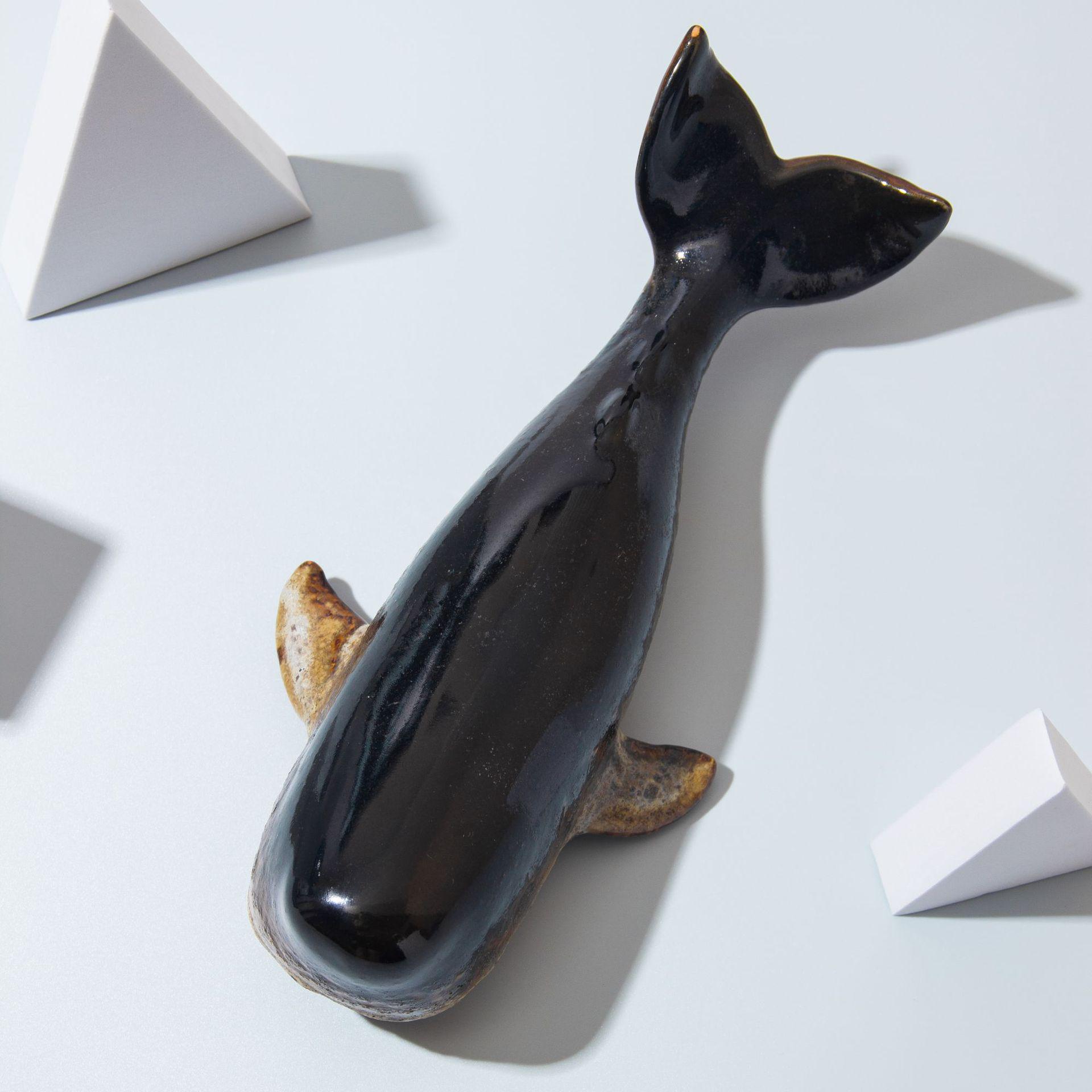 Blue & White Porcelain Whale Figurine - Nordic Retro Style Decor for Living Room