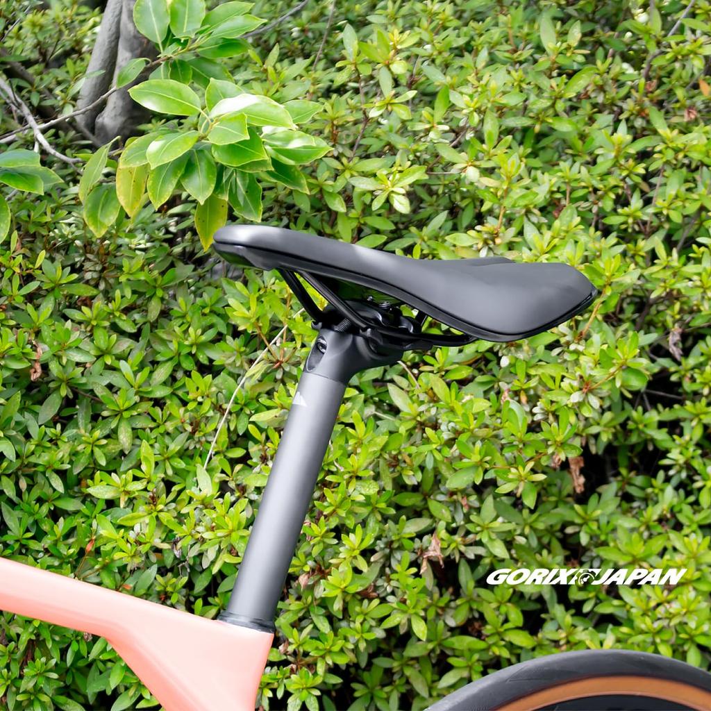 GORIX Bicycle Saddle Saddle with Wide Road Bike Shock Perforated Stylish Replacement Black ROAD GAME GR [Short Seat] Cushion, Absorption, Breathable,