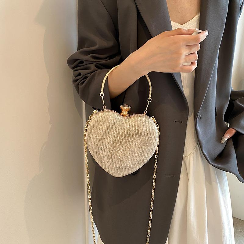 New Dinner Party Bag Niche Design Texture Cute Heart Small Bag Women's Bag Handbag Shoulder Messenger Bag