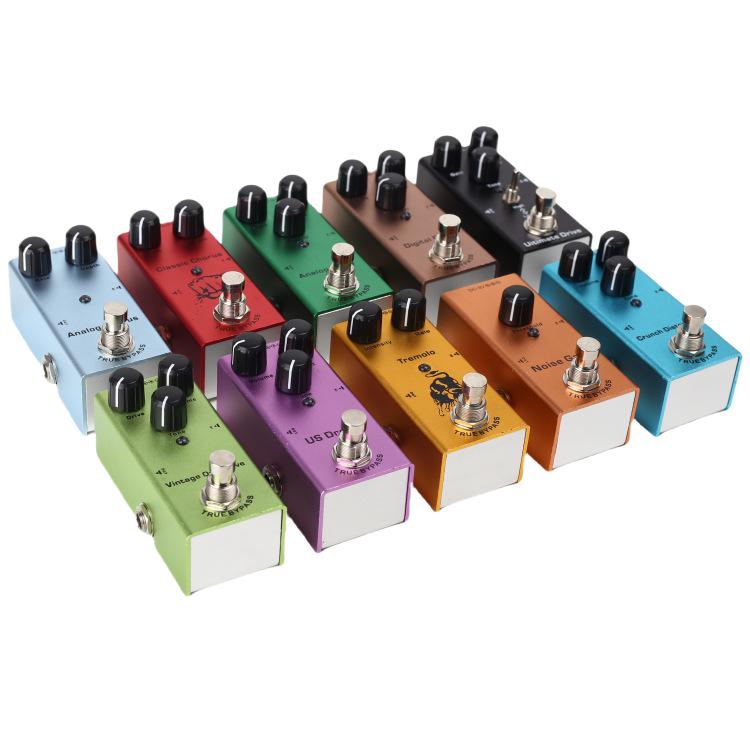 08 Digital Delay Electric Guitar Multi-Effect Pedal: Ten Effects Including Distortion, Overdrive, Delay, and Chorus.