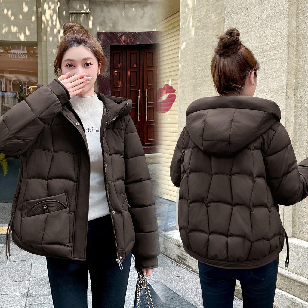 Women’s Short Hooded Windproof Thicken Warm Winter Jacket With Raglan Sleeves
