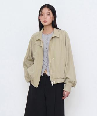 Musinsa Standard Woman Women'S Rn High Neck Shirred Blouson Jacket [Light Beige]