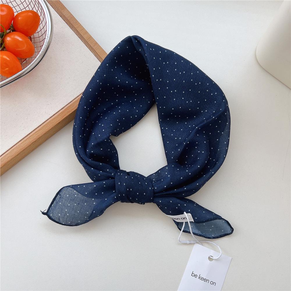 Koreanisches Trendiges Frühlings-Gepunktetes Seiden-Kopftuch - Quadratisches Mode-Tuch für Damen für Haare, Hals und Dekoration