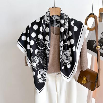 Accessoires – Schals & Tücher