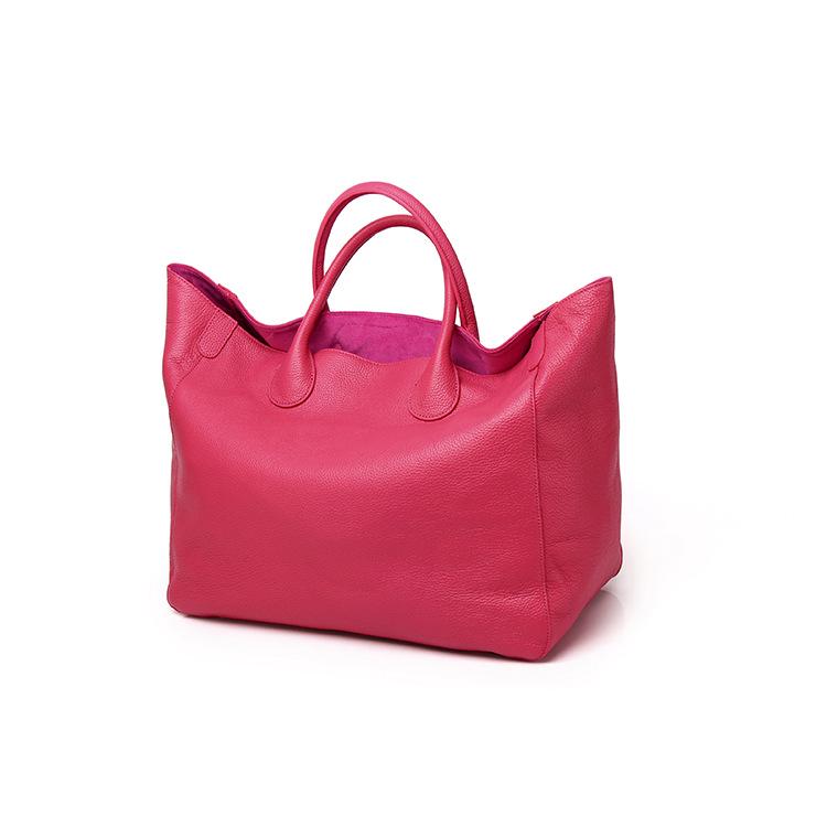 Chic European & American Large Tote: Cute, Simple, Personality Handbag with Extra Capacity for Women