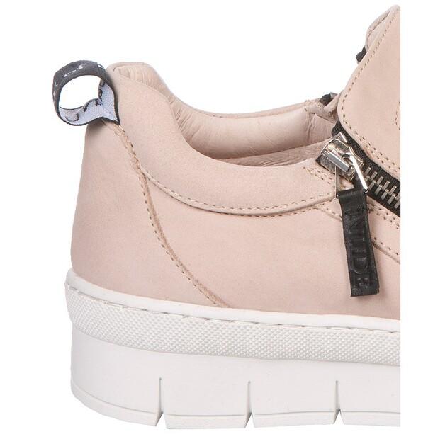Nude Hilda Sneakers