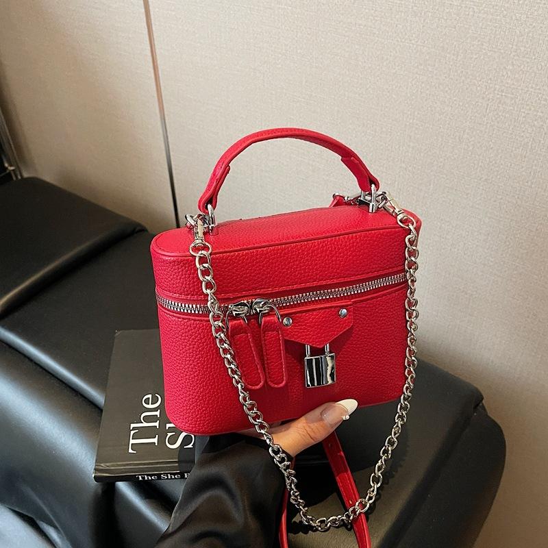 Niche design box bag exquisite hand bag women's new versatile fashion chain mini messenger bag
