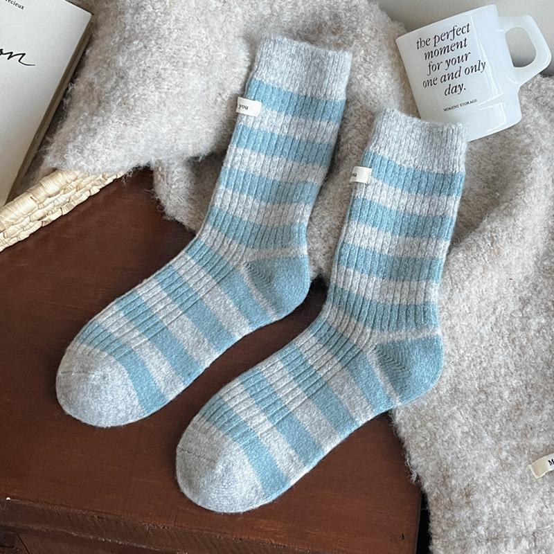 Female Autumn and Winter Thick Warm Trend Sweet Contrast Color Cloth Standard Wide Stripe Wool Tube Socks