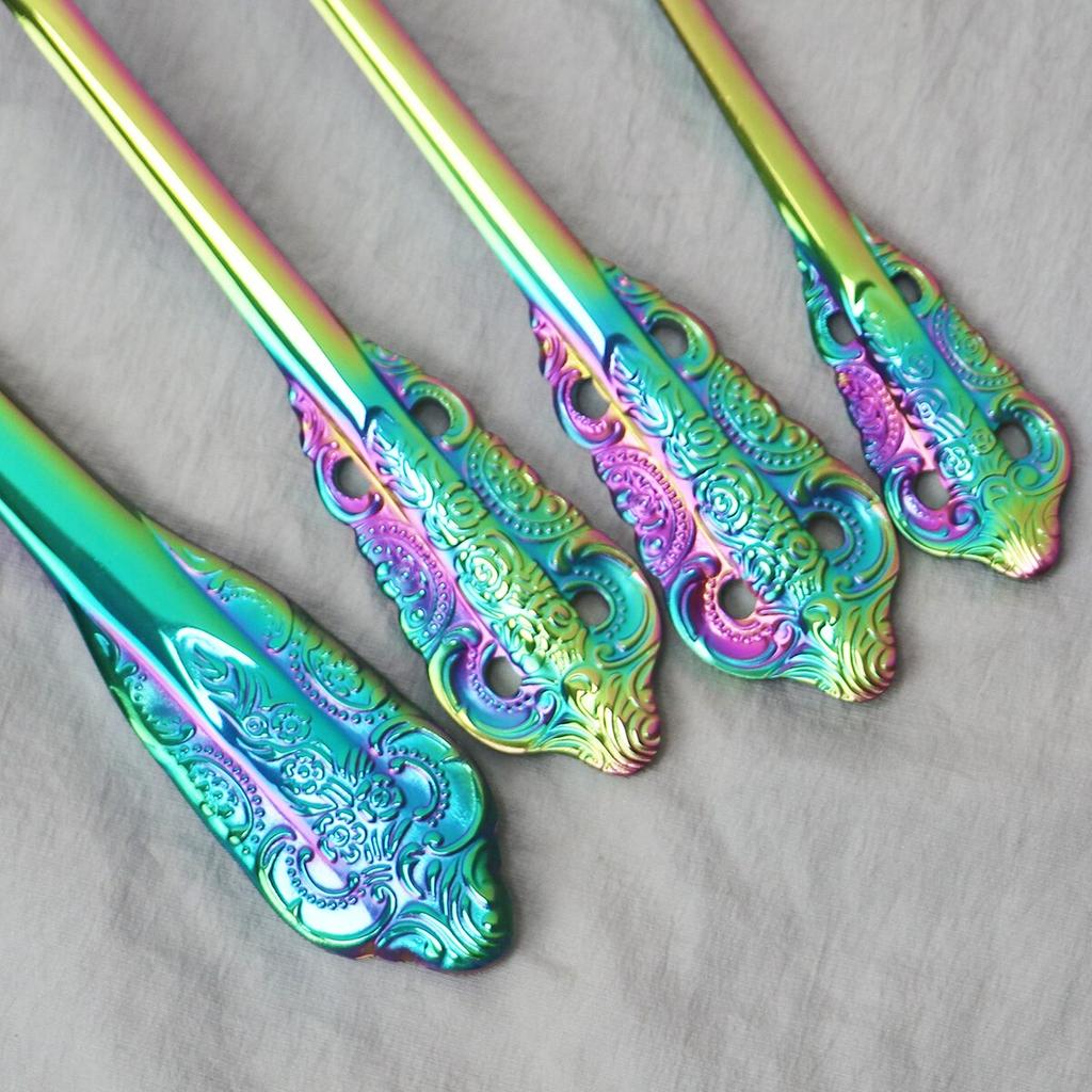 8 stk Fargerikt bestikksett 304 rustfritt stål servisesett kniver gaffel skjeer middagsbestikksett vestlig kjøkken servisesett