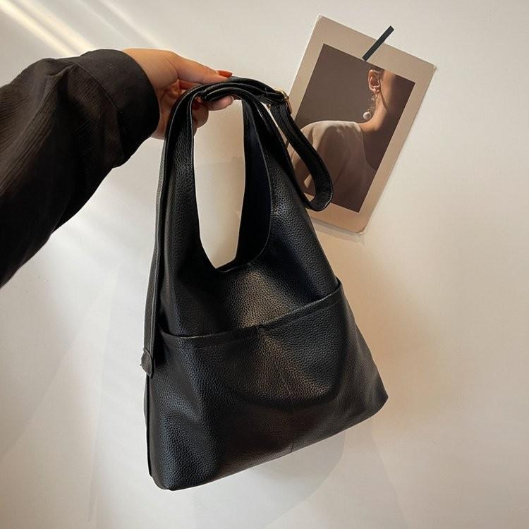 Stylish Large Capacity Pu Tote Bag For Women With Casual Chic Design For Everyday Use