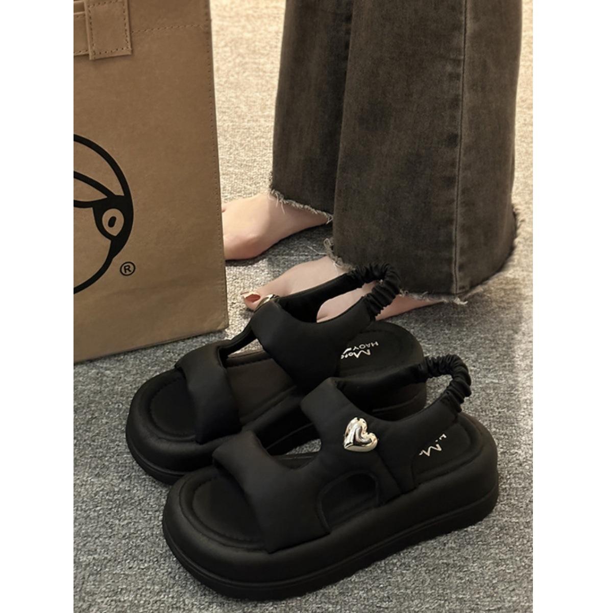 

Sports sandals women s summer new love buckle fashionable versatile small thick-soled non-slip comfortable beach shoes 35 чорний