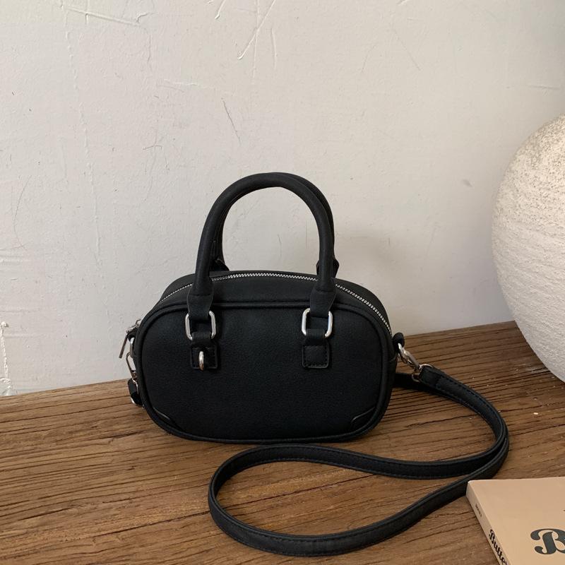 

Популярная ниша популярная портативная сумка-подушка женская сумка 2025 новый дизайн чувство ретро мода сумка через плечо сумка-мессенджер