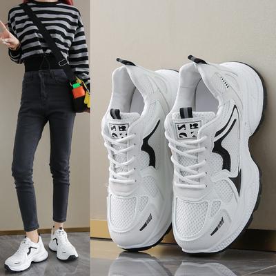 White Lightweight Student Heightening Platform Sneakers Women's 2025 New Spring Feet Small Hong Kong Style Retro Dad Shoes