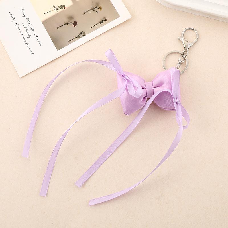Creative Pearl Bow Pendant Keychain: Exquisite Gift Accessory for Bag or Phone Case