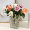 Rosa Artificiale con Foglie Verdi Fiore Finto Realistico Gambo Fiore Finto Casa Ufficio Matrimonio Festa Interno Esterno Fioritura Finta Centrotavola