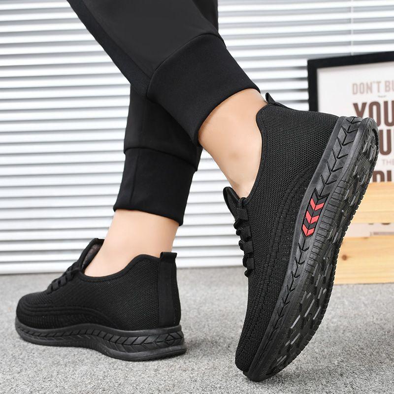 Winter Plush Thick Men's Shoes with Anti Slip Soft Sole Dad's Casual Sports Cotton Shoes