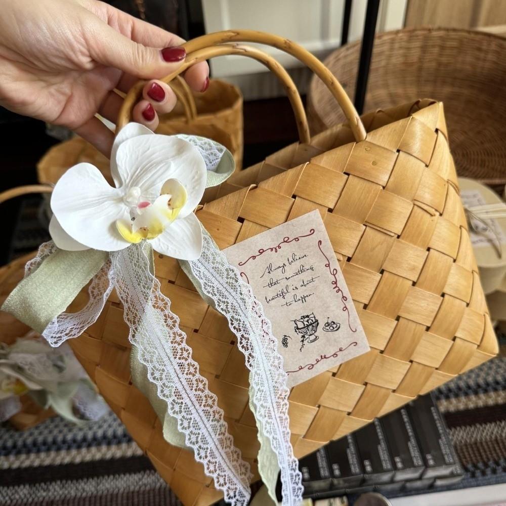 With Handle Bride Flower Basket Sundries Organizer Picnic Basket Vintage Hand-Woven Basket Gift