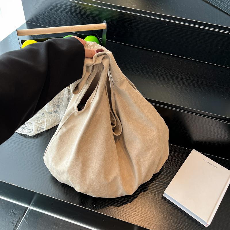 New Suede Tote Bag Women's Retro Matte Shoulder Bag High-end Large-capacity Commuting Versatile Shopper Handbags