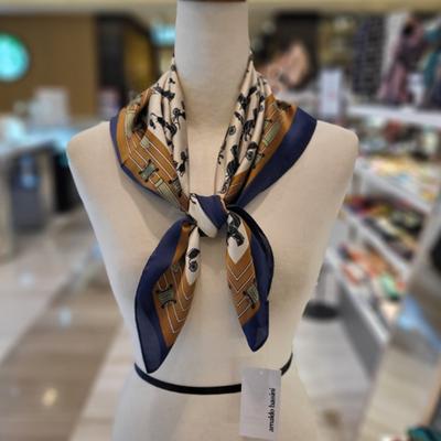 Arnaldo Basini _ Carriage and Gentleman Petit Scarf (ABSCH-Z8)