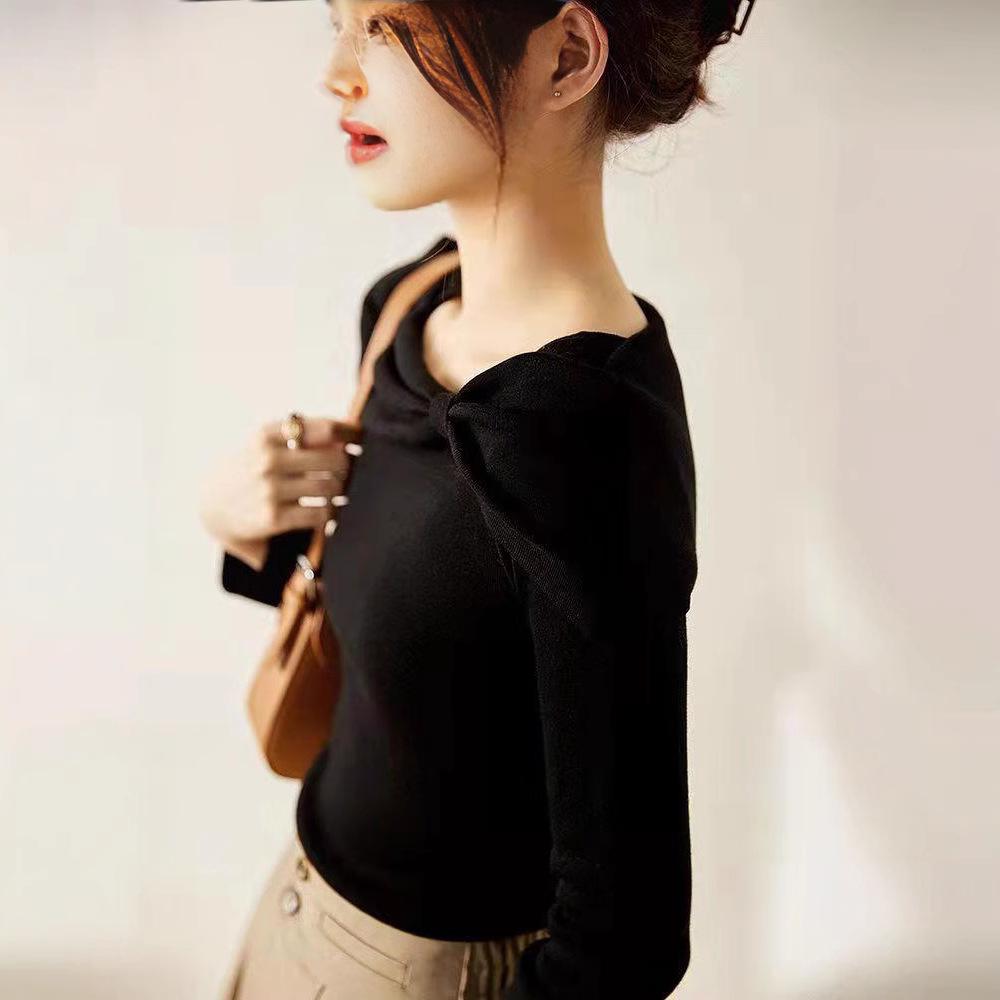 "2024 Autumn Women's Elegant French Bowknot Off-Shoulder Sweater"