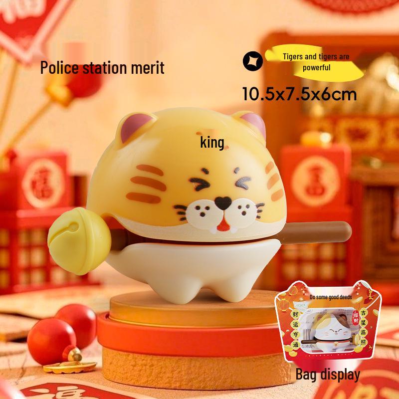 

Wooden Capybara Decompression Toy & Office Ornament