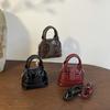New Korean style versatile mini glossy crossbody/crossbody bag, shell bag, stylish women's shoulder bag, crossbody bag for outings.
