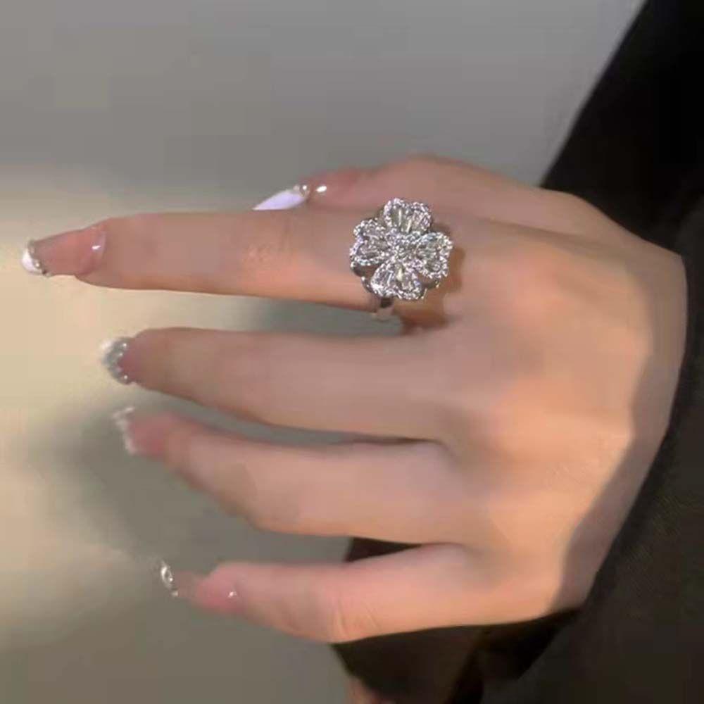 Gold Color Rotatable Korean Style Spinning Zircon Rings Four-leaf Clover Rings Women Finger Rings