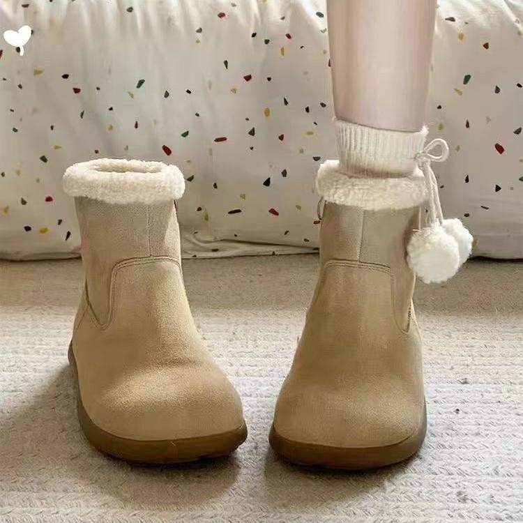Snow Boots Women's Winter 2025 New Mori Retro Velvet Warm Cotton Shoes Flat Bottom Ugly Cute Fluffy Cotton Short Boots