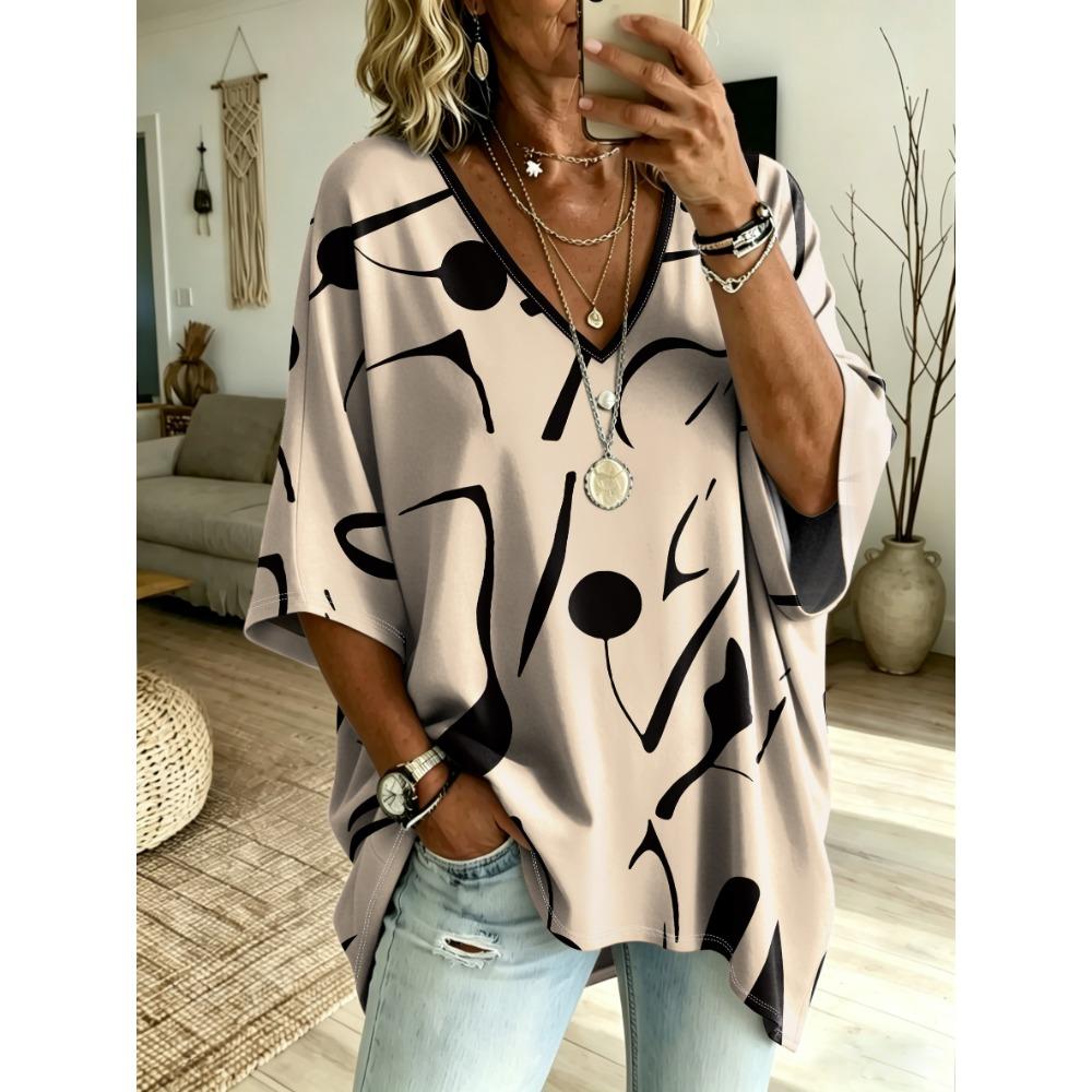 Modern Geometric Line Printed T-shirt, Plus Size V-neck Women's Ethnic Style, European and American Art Three-quarters Bat Sleeve Casual Top
