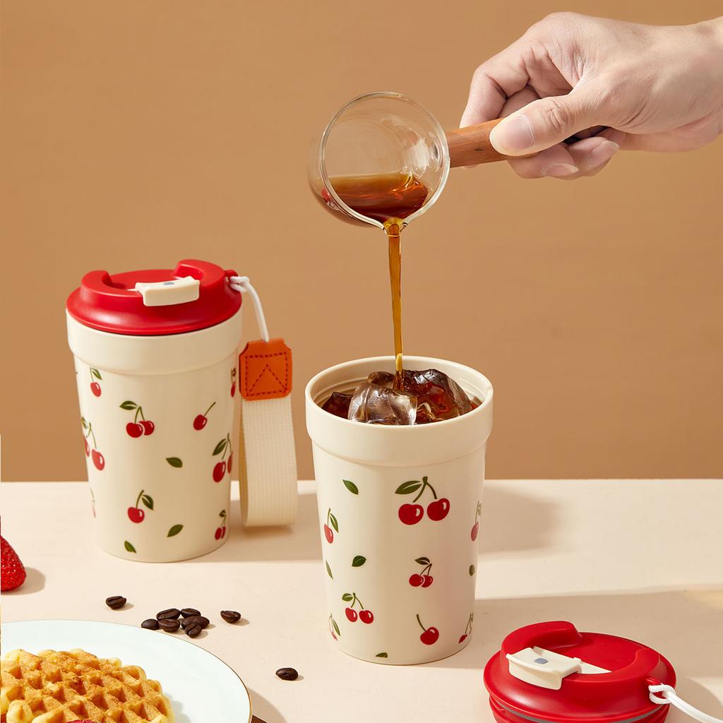 Portable Plastic Coffee Cup Mug With Lid Heat-Resistant Sealed Water Cup Portable Drinking Cup For Students Adult