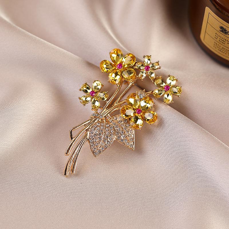 Sträuße, Mäntel, Broschen, High-End- und Leichte Luxus-Broschen, Strasssteine und Broschen