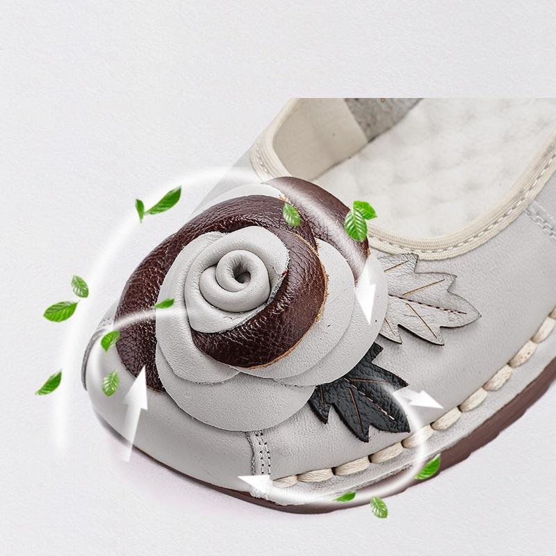 Fashion New Authentic Leather Shoes Women Autumn Floral Wedged Pumps Comfy Elderly Ladies Med Heels Slip On Shoes Mom Driving Moccasins
