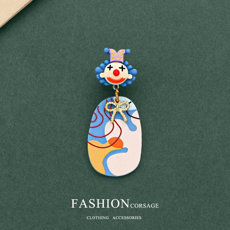 

Versatile Clown Brooch: Creative Circus Oil Painting Pin for Backpacks & Pencil Cases, Unisex Funny Style Decoration