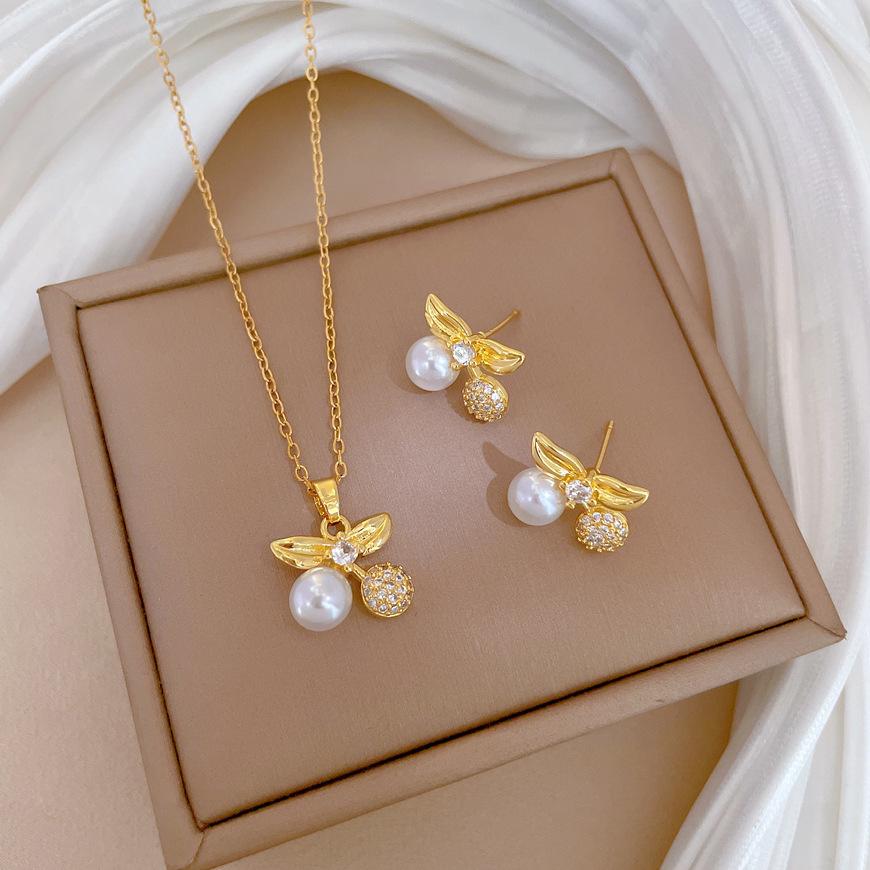 Necklace Earrings Set Light Luxury Full Of Diamonds Pearl Cherry Personality Temperament Banquet Earrings Item Group
